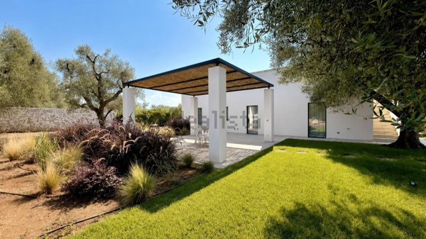 casa indipendente in vendita ad Ostuni
