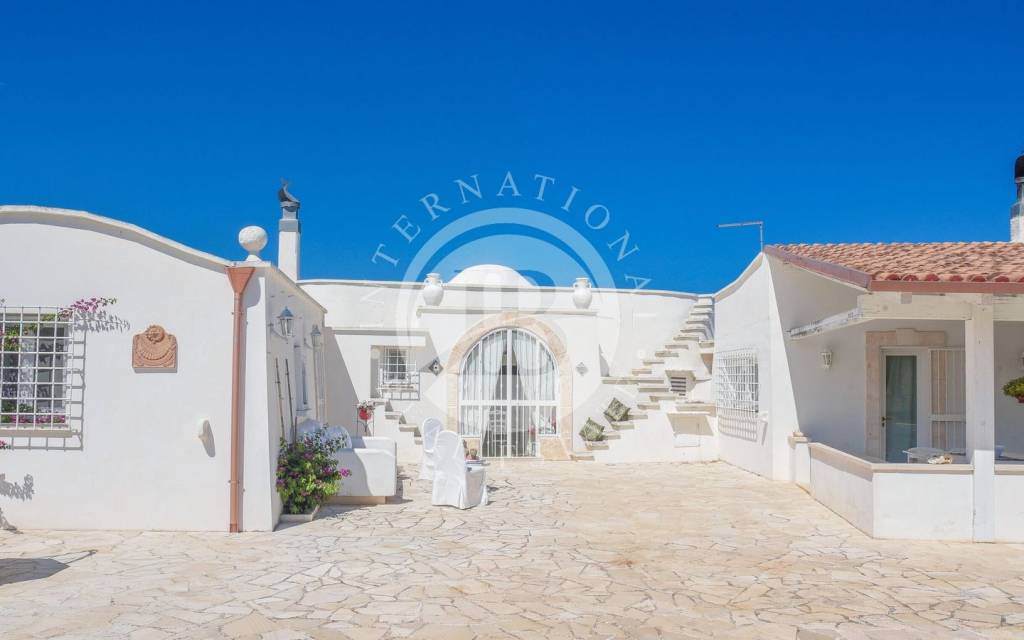 casa indipendente in vendita ad Ostuni