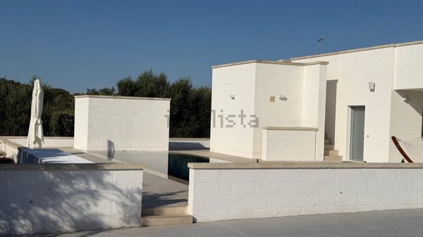 casa indipendente in vendita ad Ostuni