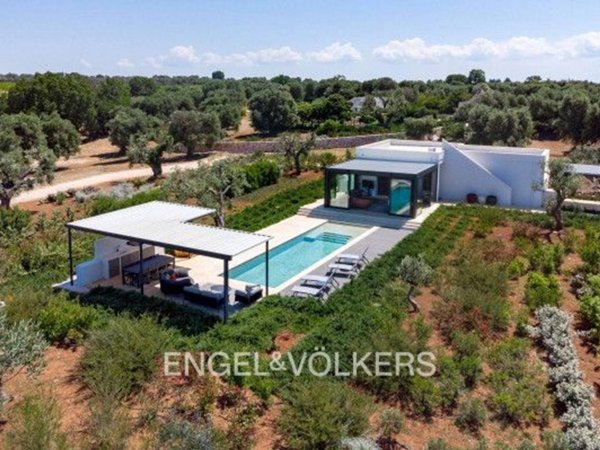 casa indipendente in vendita ad Ostuni
