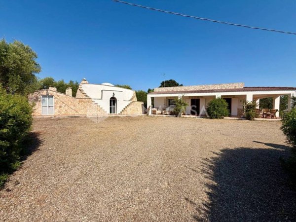 casa indipendente in vendita ad Ostuni