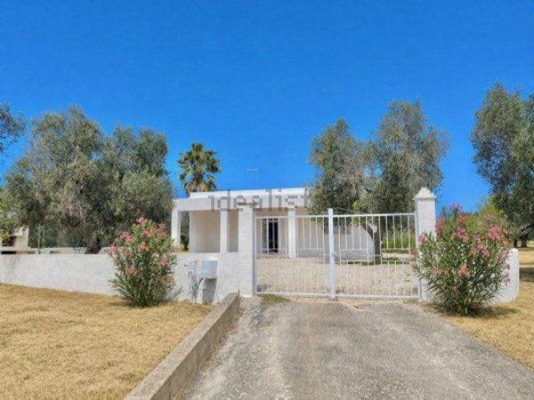 casa indipendente in vendita ad Ostuni