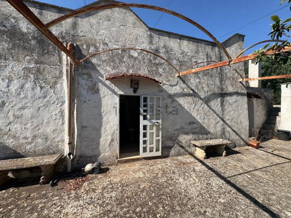 casa indipendente in vendita ad Ostuni