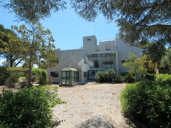casa indipendente in vendita ad Ostuni