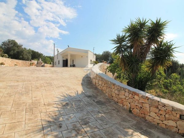 casa indipendente in vendita ad Ostuni