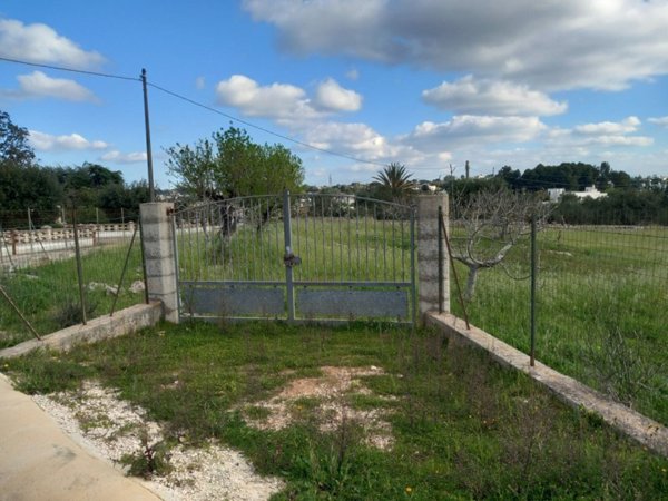 terreno in vendita ad Ostuni