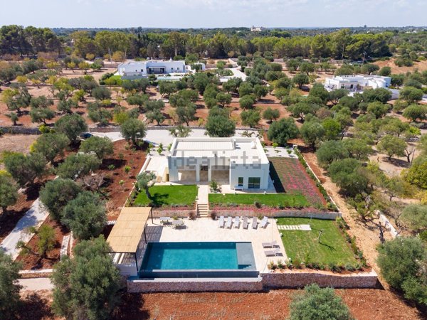 casa indipendente in vendita ad Ostuni