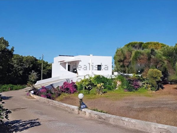 casa indipendente in vendita ad Ostuni