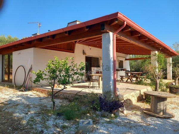 casa indipendente in vendita ad Ostuni
