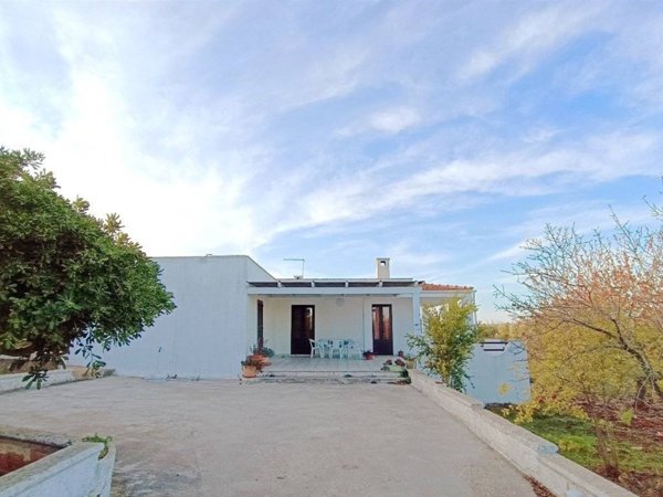 casa indipendente in vendita ad Ostuni