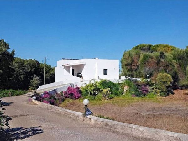 casa indipendente in vendita ad Ostuni