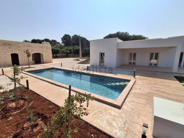 casa indipendente in vendita ad Ostuni