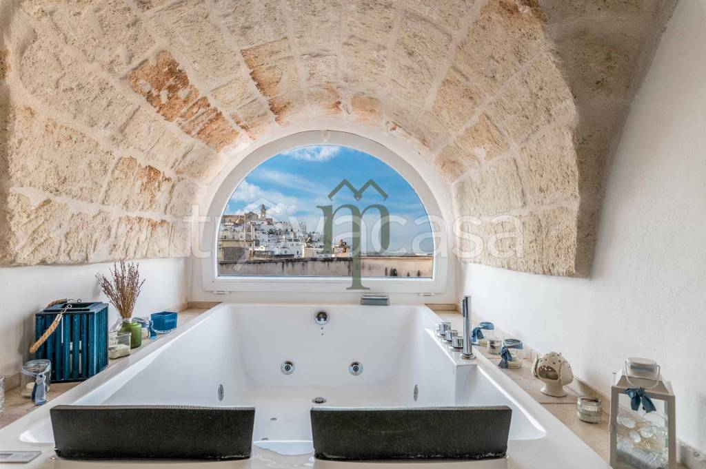 casa indipendente in vendita ad Ostuni