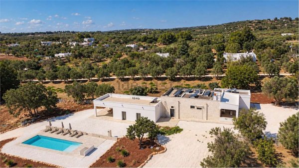casa indipendente in vendita ad Ostuni