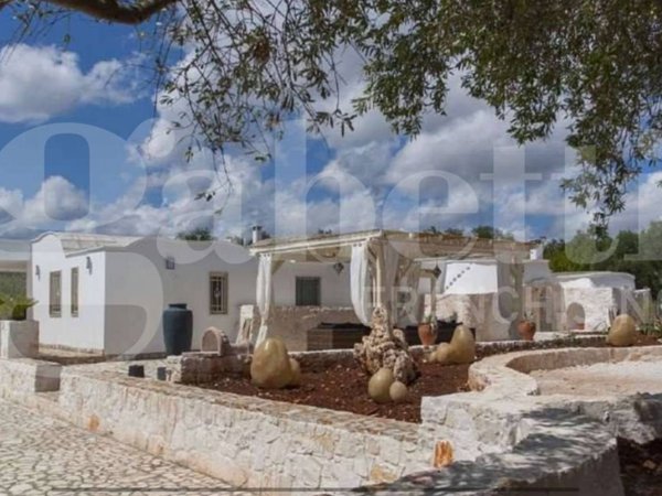 casa indipendente in vendita ad Ostuni