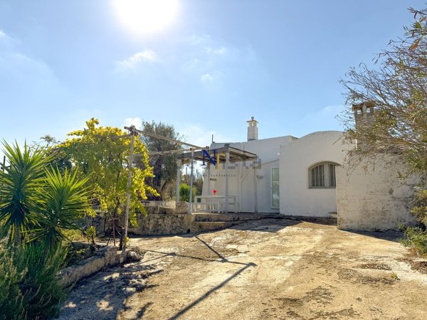 casa indipendente in vendita ad Ostuni