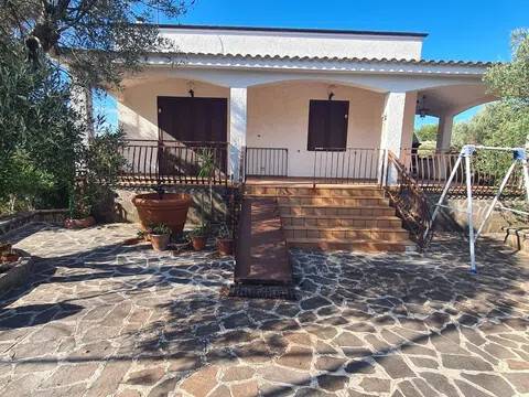 casa indipendente in vendita ad Ostuni