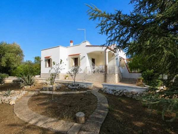 casa indipendente in vendita ad Ostuni