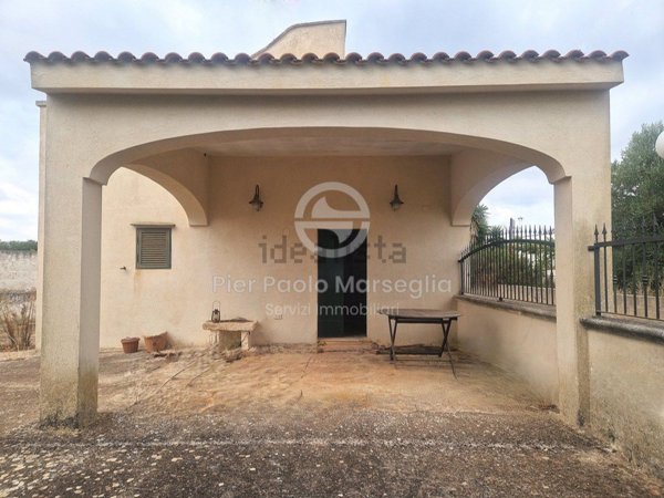 casa indipendente in vendita ad Ostuni in zona Ramunno Secondo