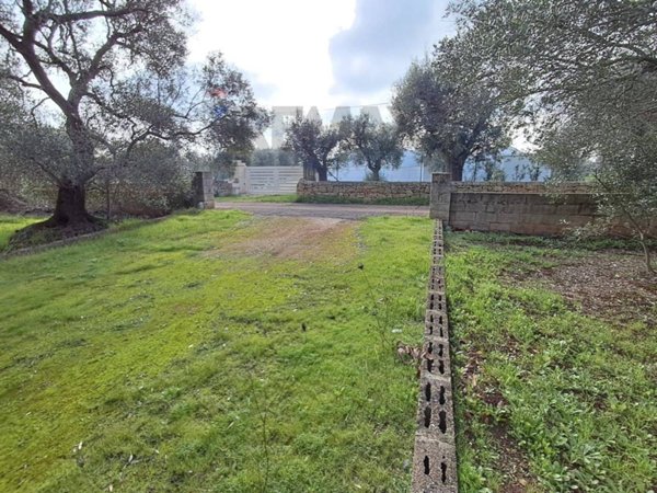casa indipendente in vendita ad Ostuni in zona Ramunno Secondo