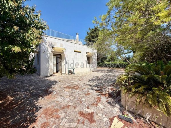 casa indipendente in vendita ad Ostuni