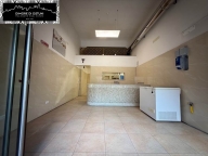 locale commerciale in vendita ad Ostuni