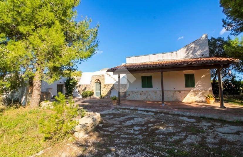 casa indipendente in vendita ad Ostuni