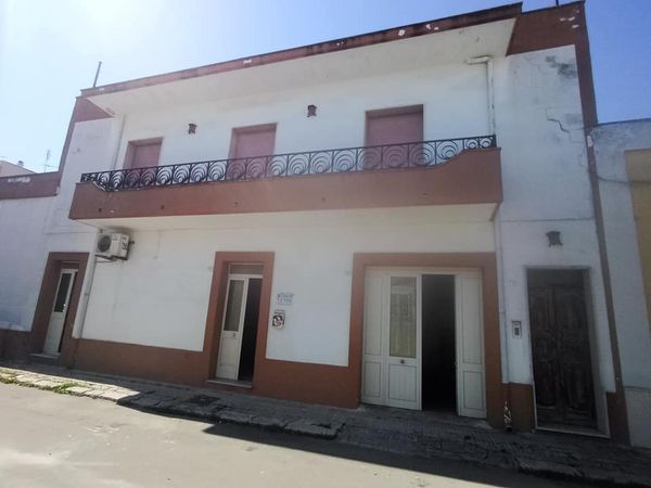 casa indipendente in vendita a San Donaci
