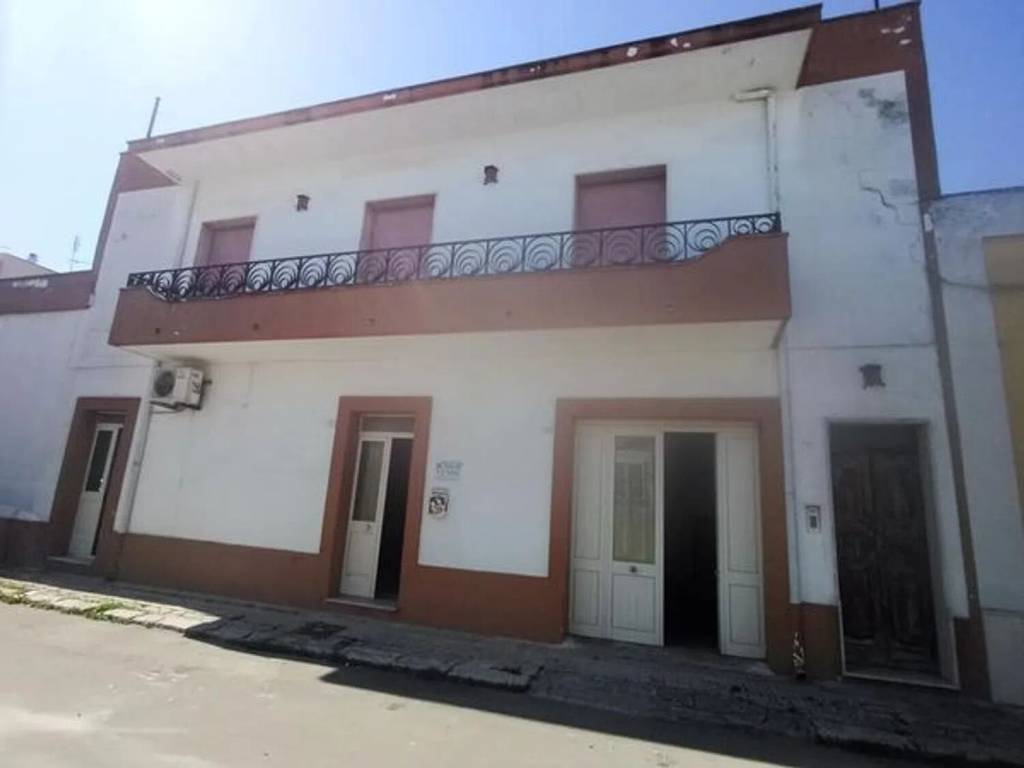 casa indipendente in vendita a San Donaci