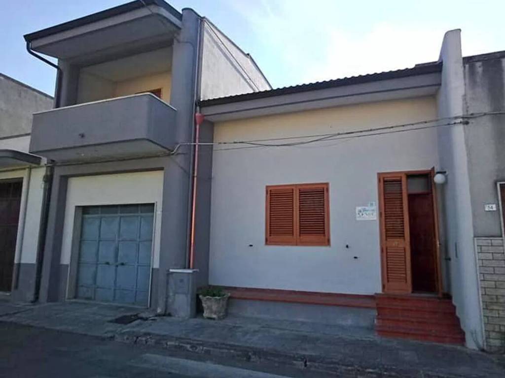 casa indipendente in vendita a San Donaci