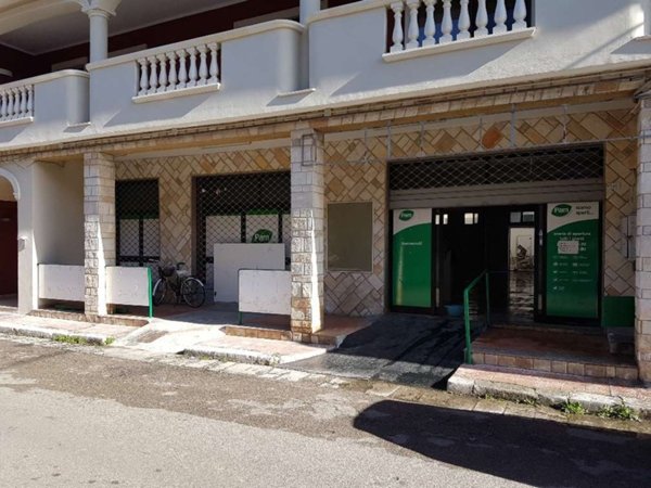 negozio in vendita a San Donaci