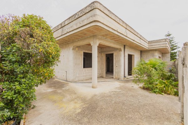 casa indipendente in vendita a San Donaci