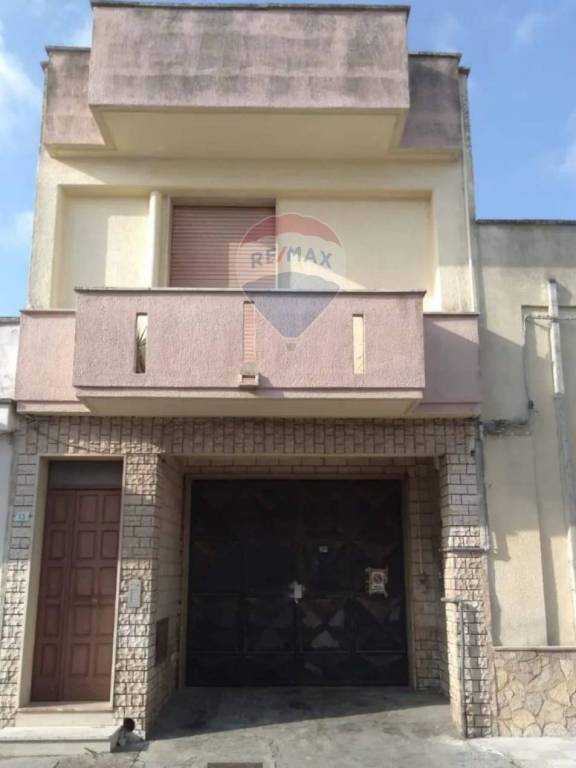 casa indipendente in vendita a San Donaci