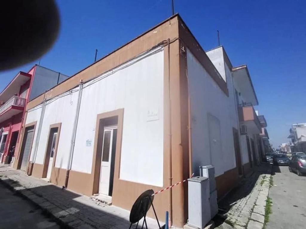 casa indipendente in vendita a San Donaci