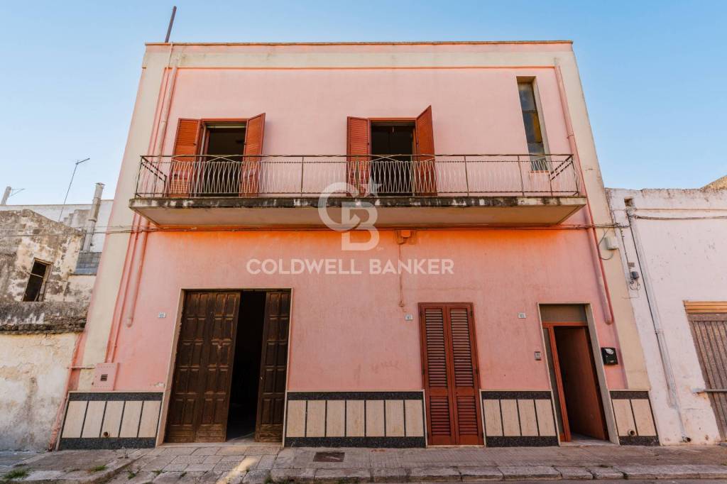 casa indipendente in vendita a San Donaci