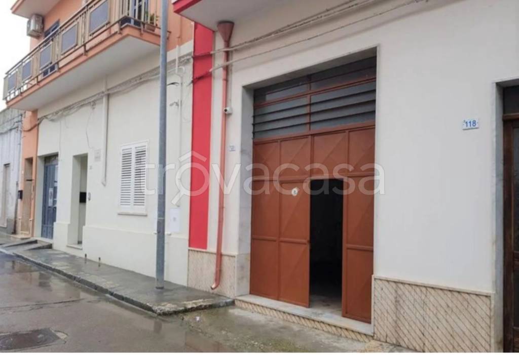 negozio in vendita a San Donaci