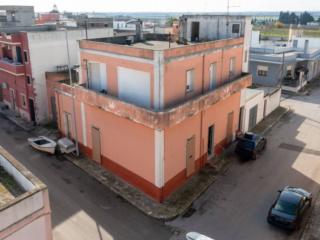 casa indipendente in vendita a San Donaci