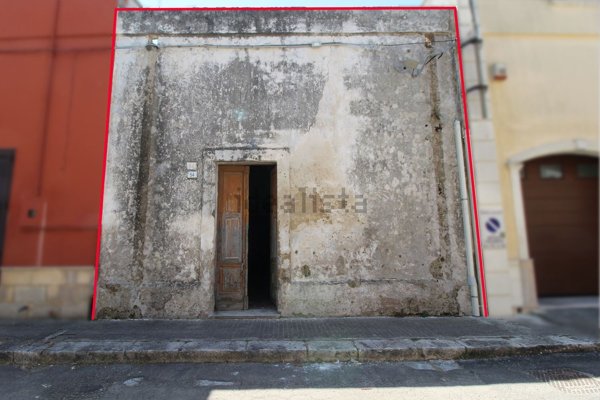 casa indipendente in vendita a San Donaci