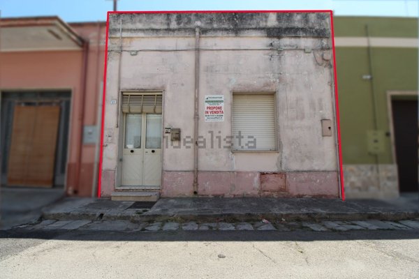 casa indipendente in vendita a San Donaci