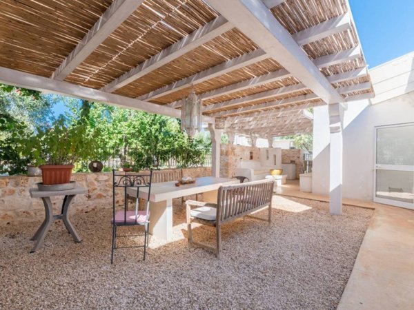 casa indipendente in vendita a San Michele Salentino