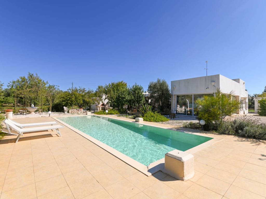 casa indipendente in vendita a San Michele Salentino
