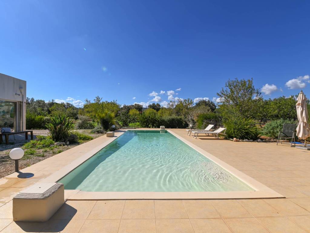 casa indipendente in vendita a San Michele Salentino