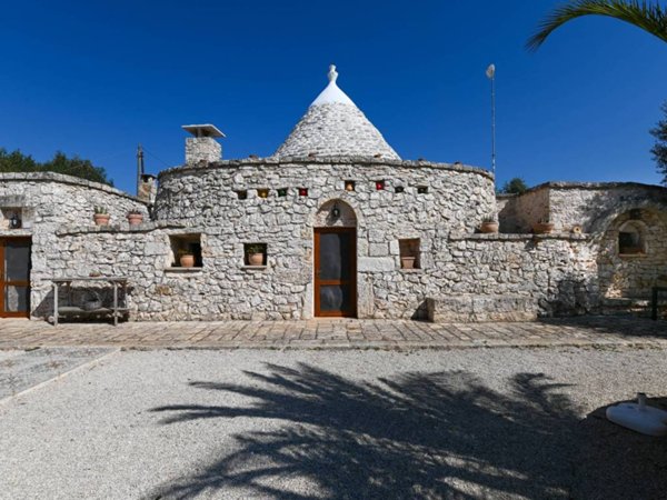 casa indipendente in vendita a San Michele Salentino