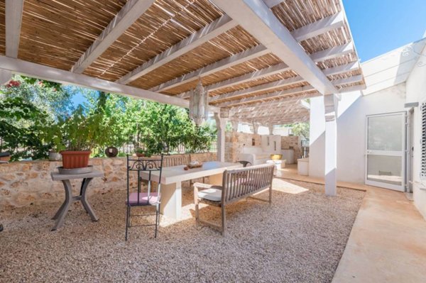 casa indipendente in vendita a San Michele Salentino