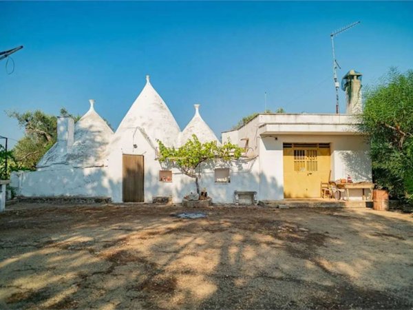 casa indipendente in vendita a San Michele Salentino