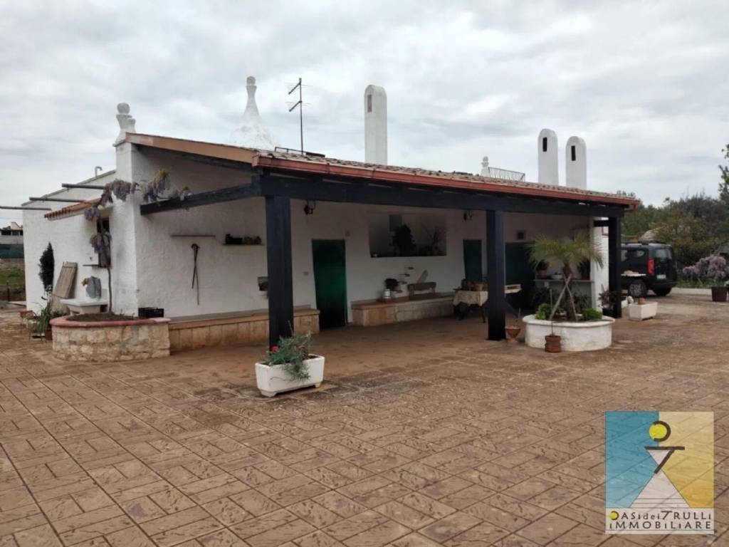casa indipendente in vendita a San Michele Salentino