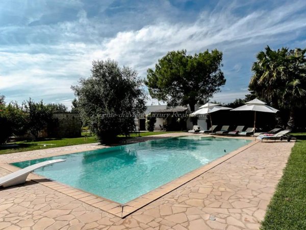 casa indipendente in vendita a San Michele Salentino