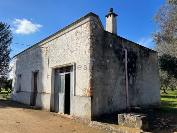 casale in vendita a San Michele Salentino