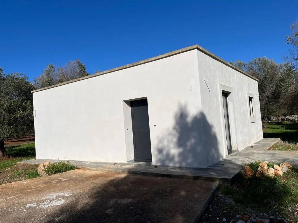 casa indipendente in vendita a San Michele Salentino