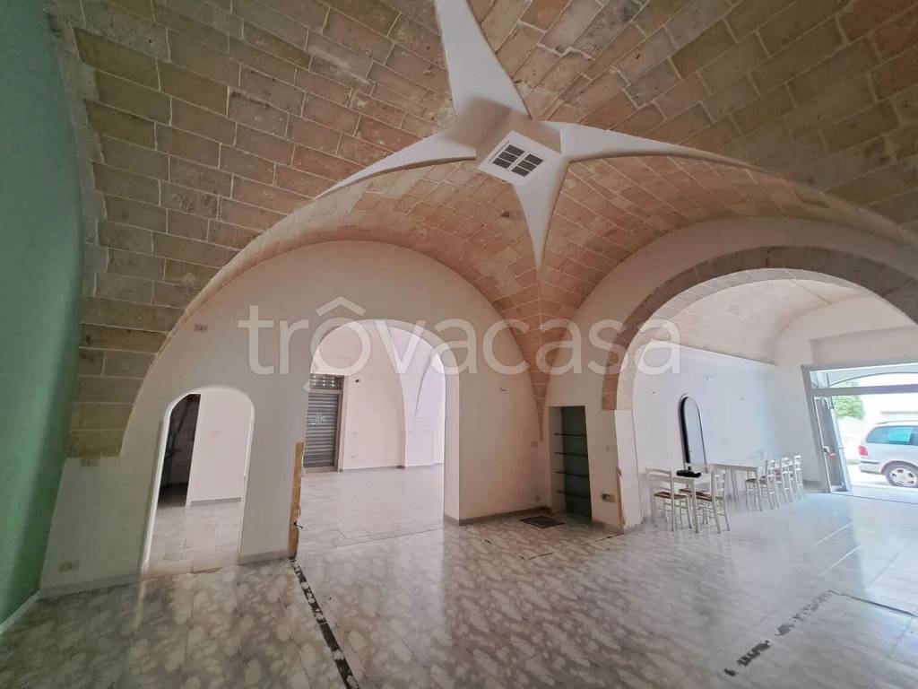 negozio in vendita a San Michele Salentino